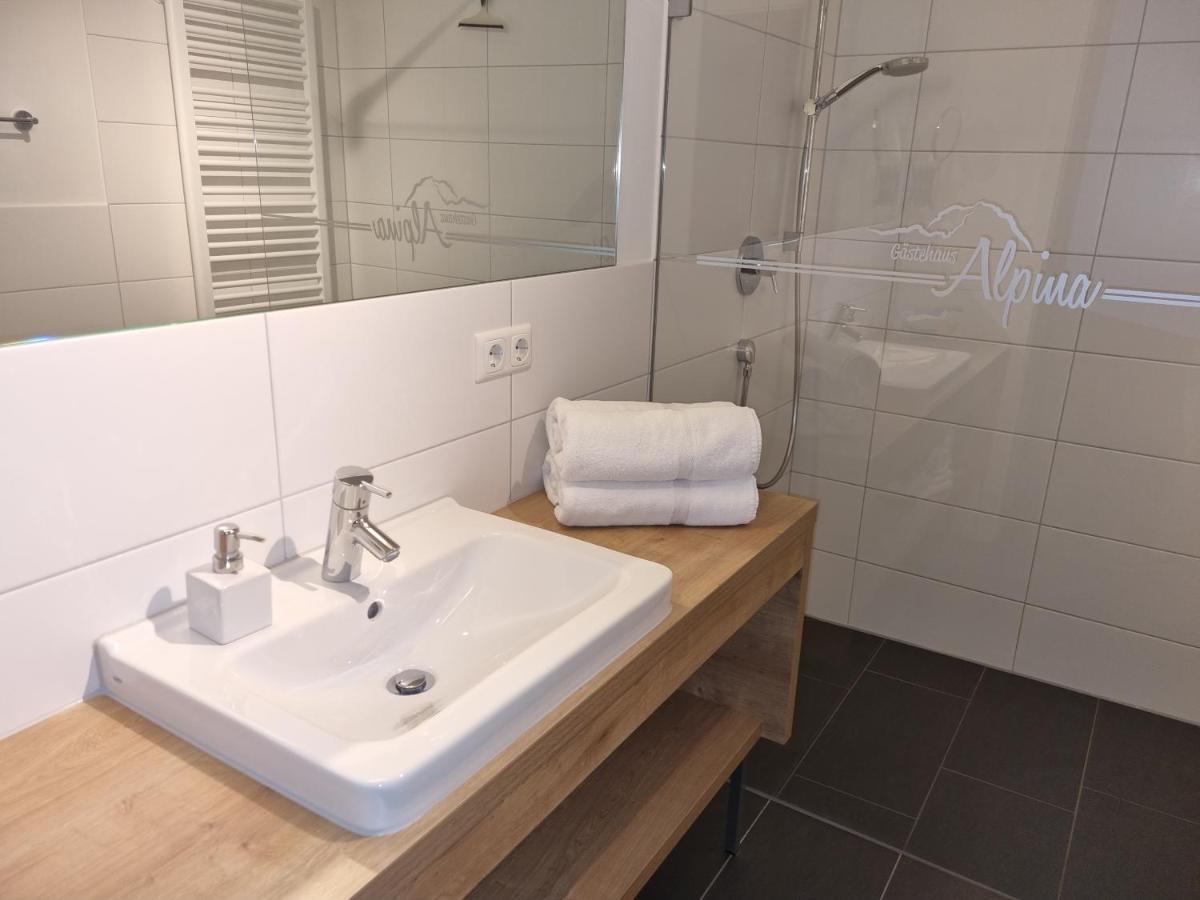 ריצלרן Gaestehaus Alpina חדר תמונה