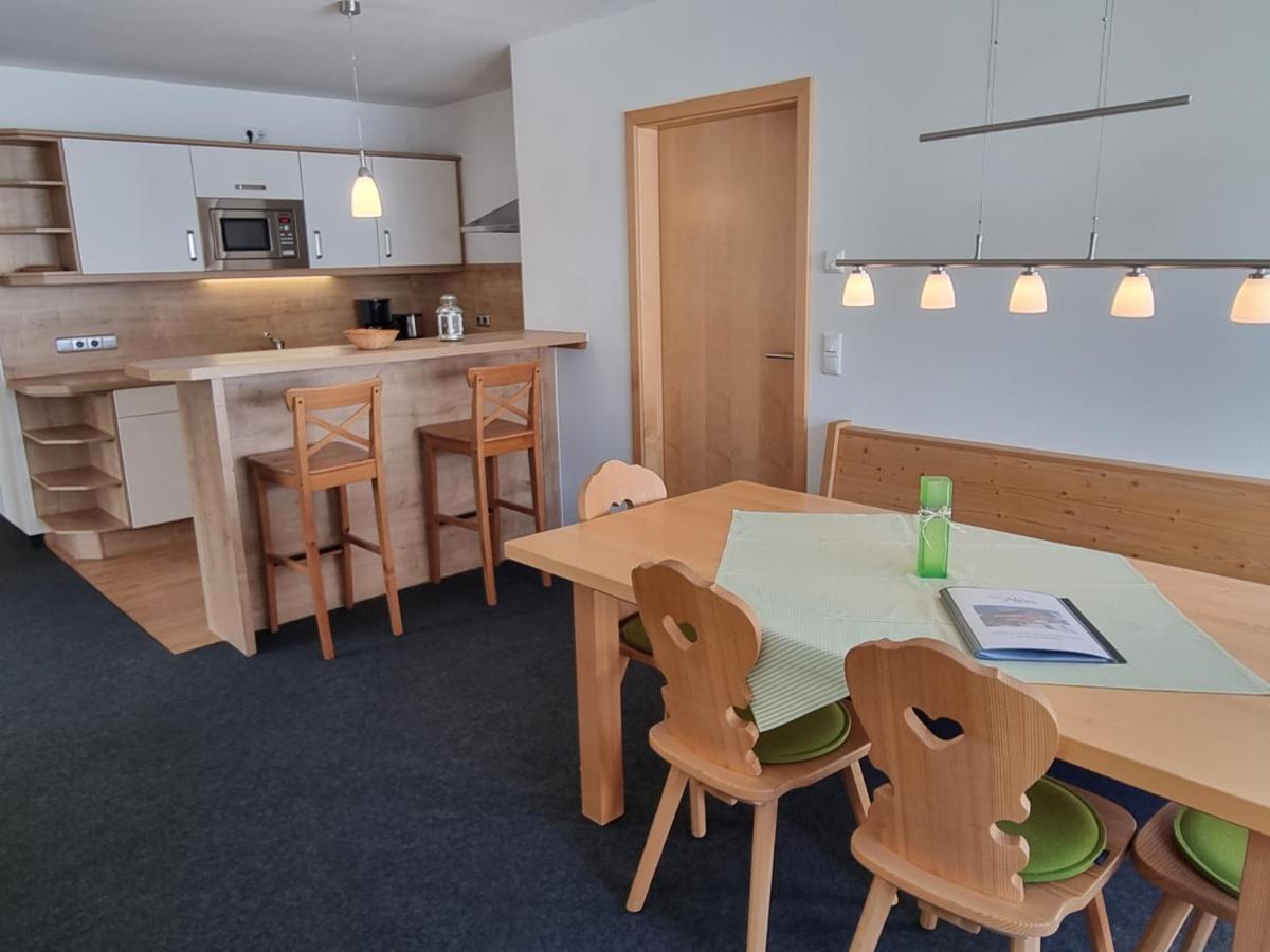 ריצלרן Gaestehaus Alpina מראה חיצוני תמונה
